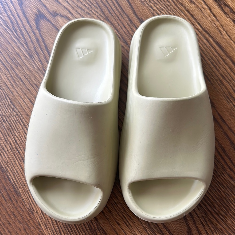 Adidas Yeezy Slide Sandals